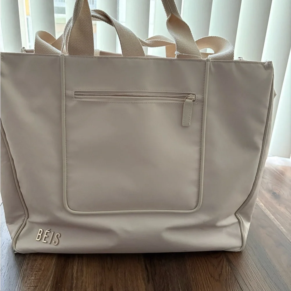 Béis The Easy to West Tote in Beige - Picture 6 of 10